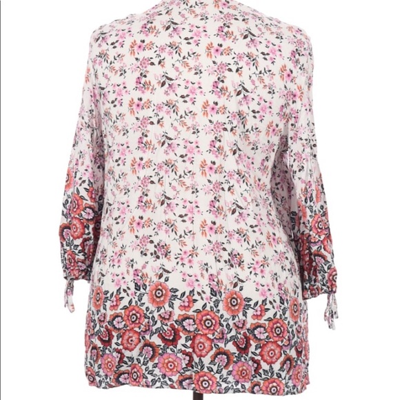 Weekend by Suzanne Betro pls size 2X floral top - Picture 4 of 7